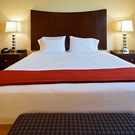 Holiday Inn Express Hotel & Suites Cleburne By Ihg מראה חיצוני תמונה