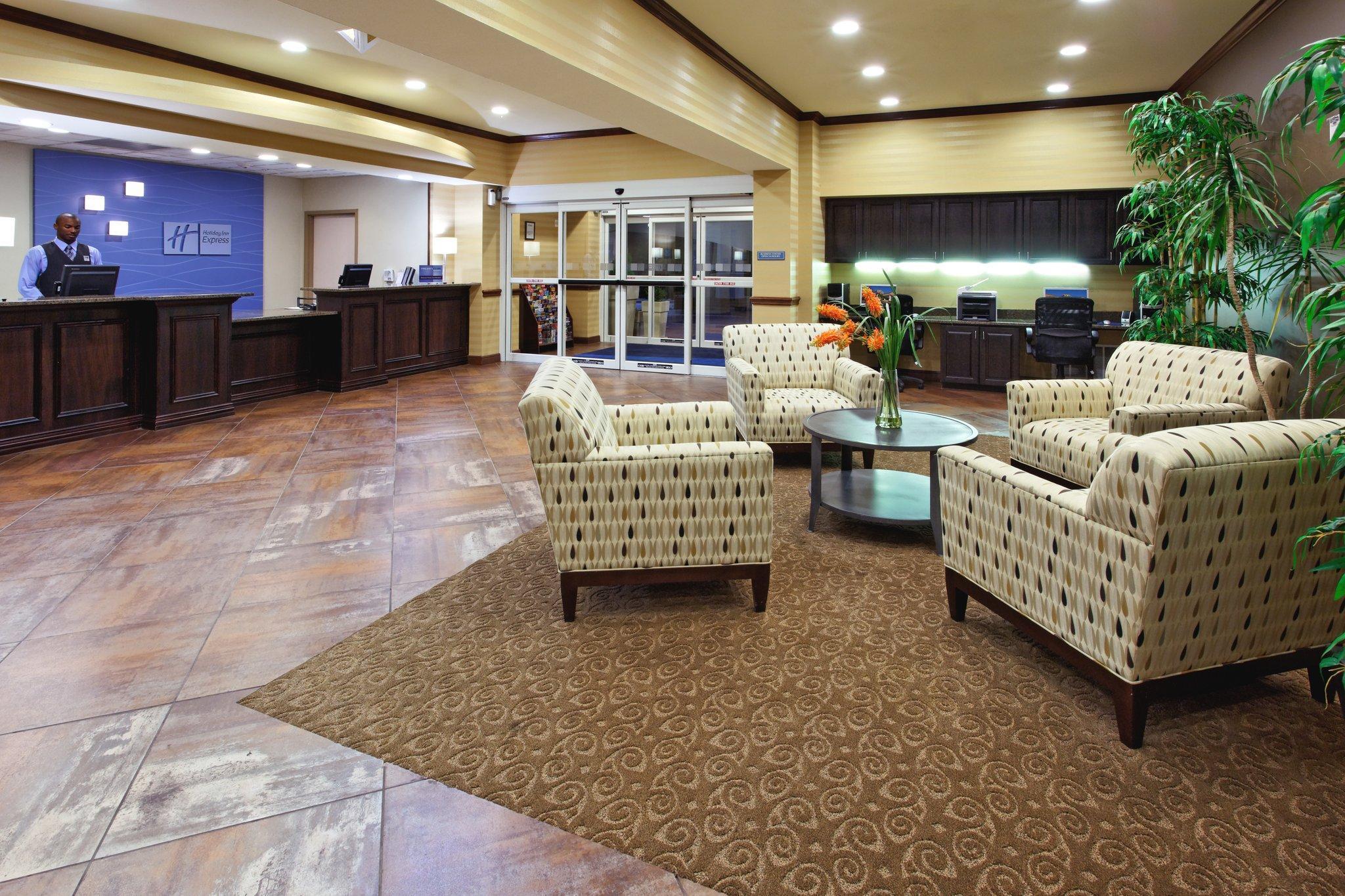 Holiday Inn Express Hotel & Suites Cleburne By Ihg מראה חיצוני תמונה